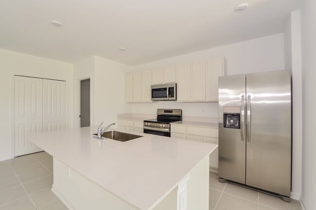 Building Photo - 4409 River Beacon Blvd