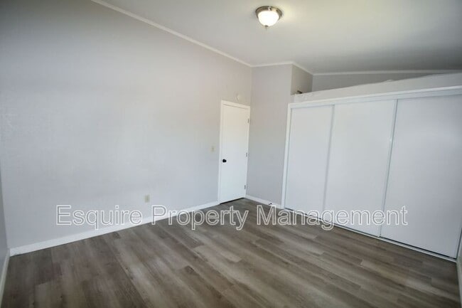 Building Photo - 1253 S C St