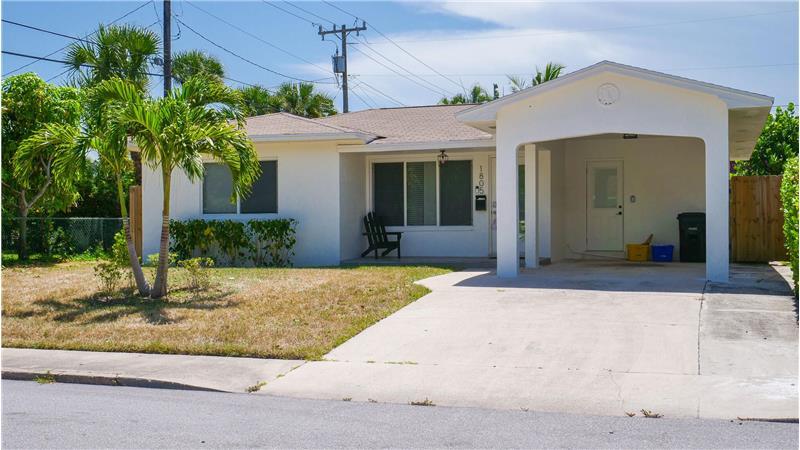 Primary Photo - 1805 N Ocean Breeze
