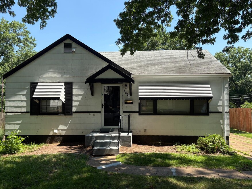 7861 Madison Dr