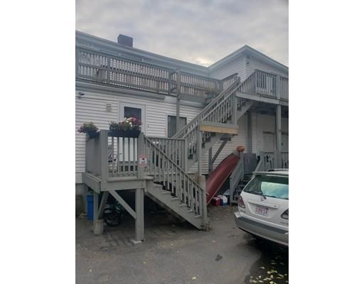 Building Photo - 2 bedroom in Lowell MA 01854
