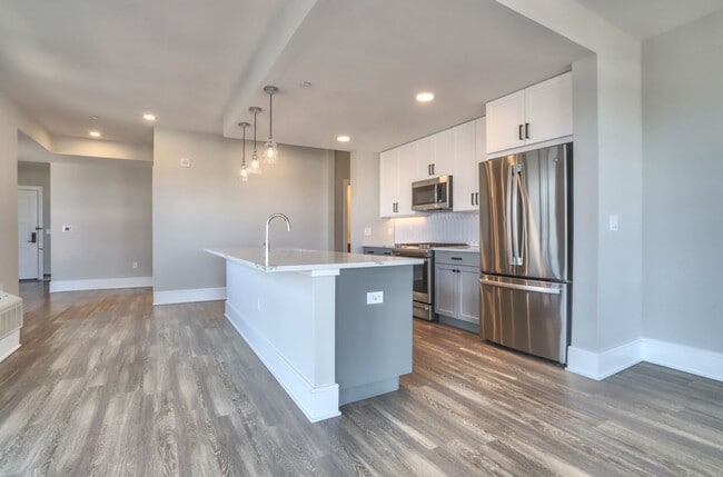 Foto del edificio - 32 Oakland Ave