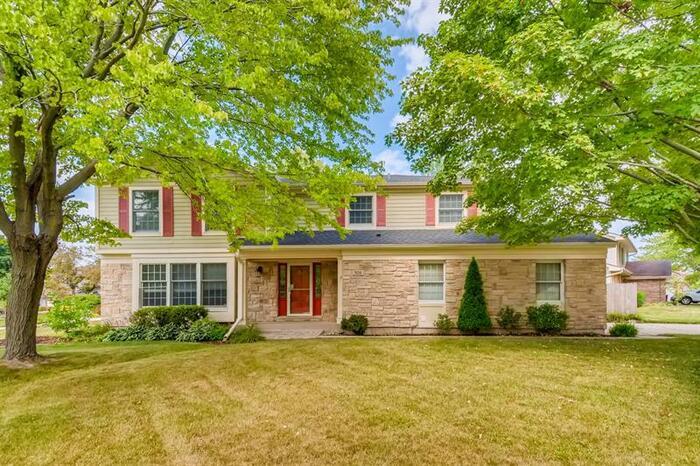 Primary Photo - 508 W Golf Rd, Libertyville, IL, 60048