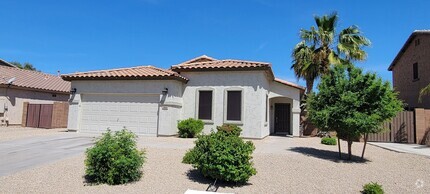 Building Photo - 480 E Chelsea Dr