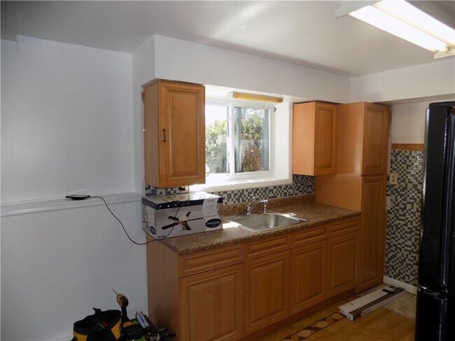 Foto del edificio - 7 Summit Ridge Rd
