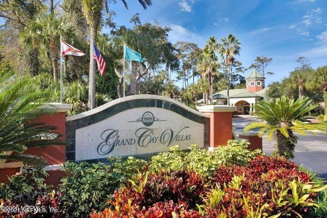 Photo - Condo Close to the Beach