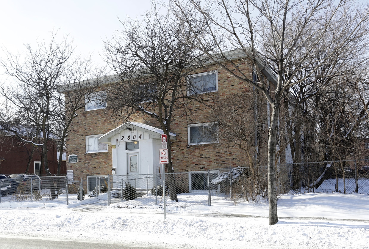 Building Photo - 2804 Blaisdell Ave