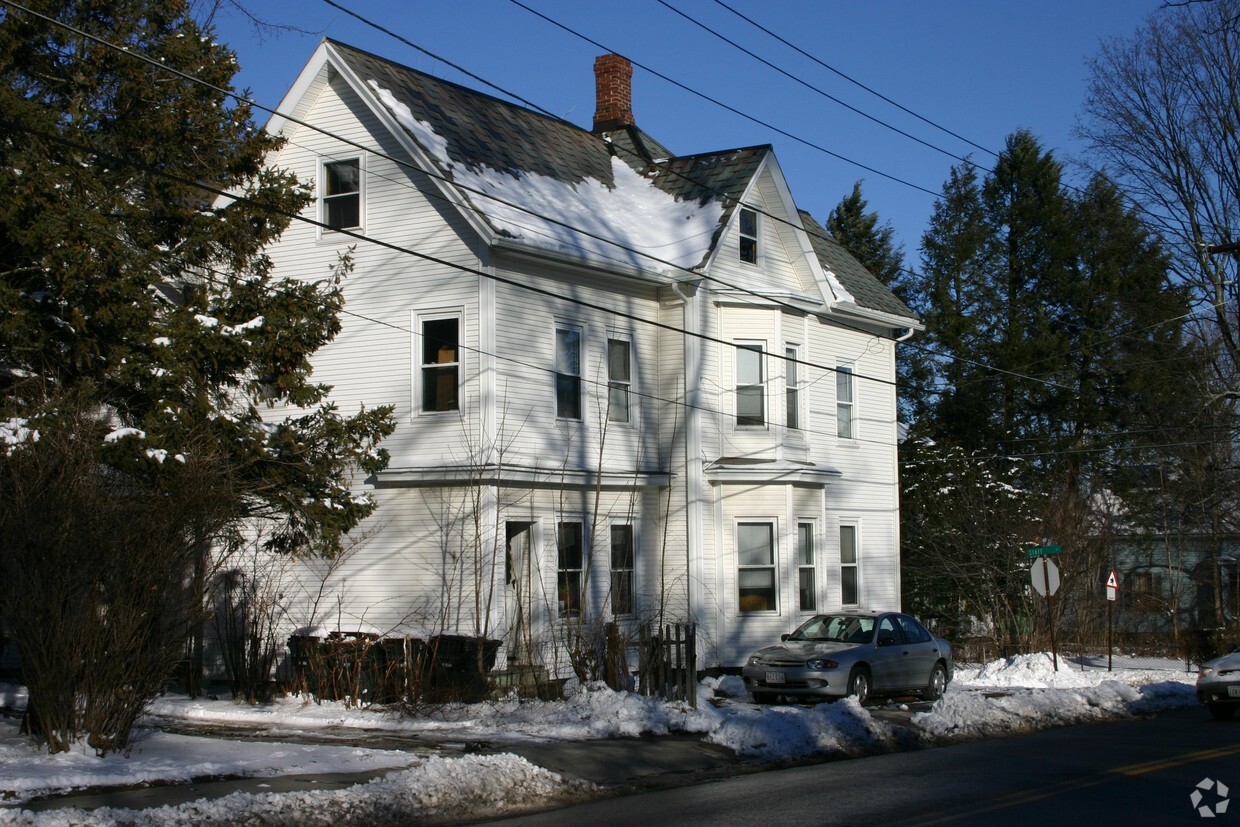 Building Photo - 222-226 State St