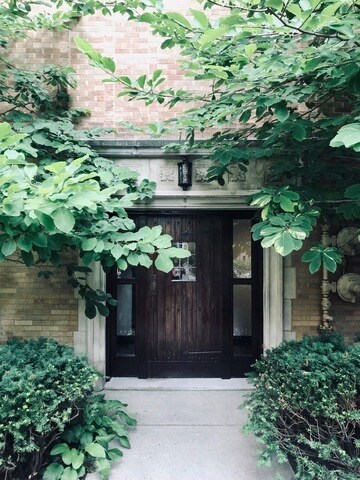 Building Photo - 1212 W Jarvis Ave