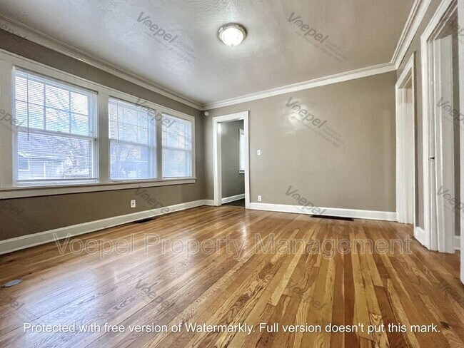 Foto del edificio - 5446 Harrison St