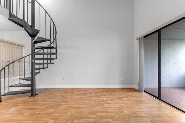 Building Photo - 8335 SW 152nd Ave