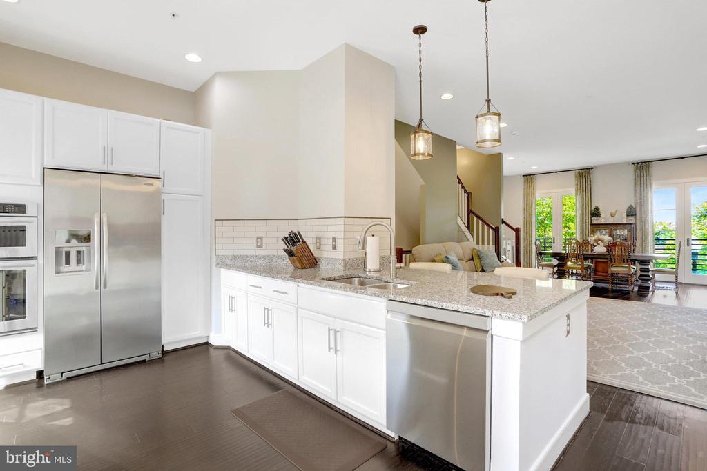 Foto principal - 2004 Potomac Ave