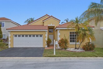 Building Photo - 411 Bermuda Springs Dr