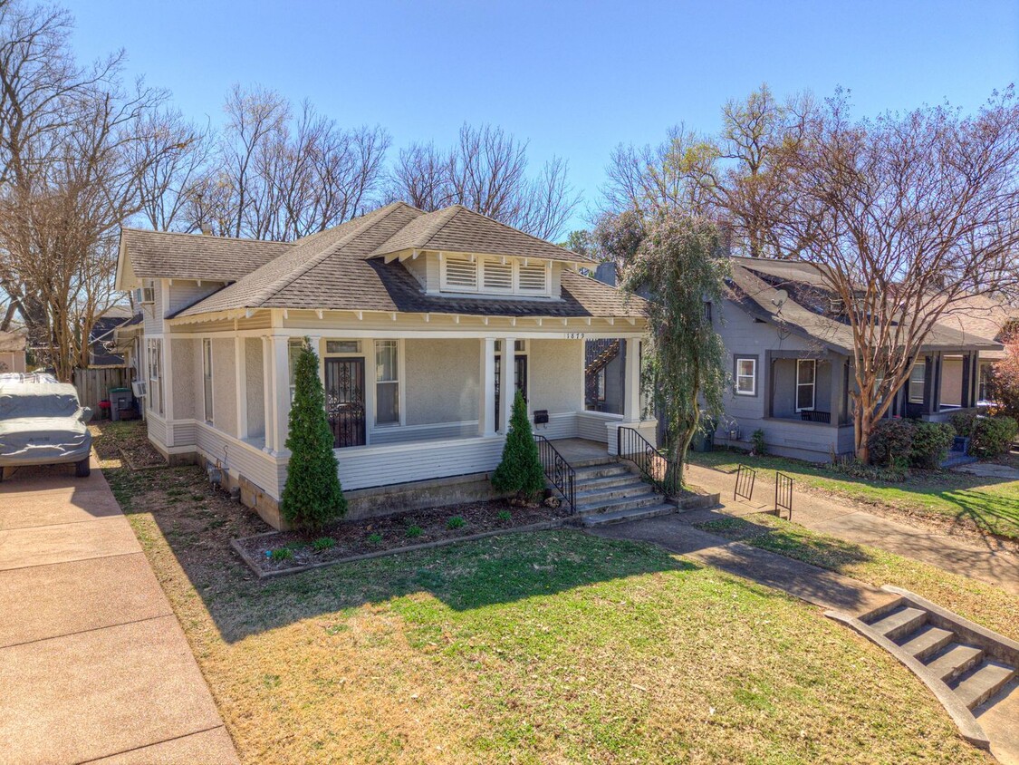 Primary Photo - Rent reduced!