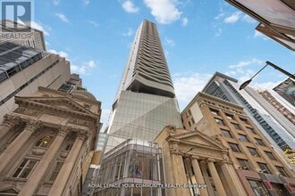 Building Photo - 197 Yonge St