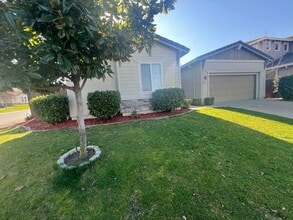 Building Photo - 721 Bluestone Cir