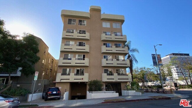 Foto del edificio - 701 S Kingsley Dr