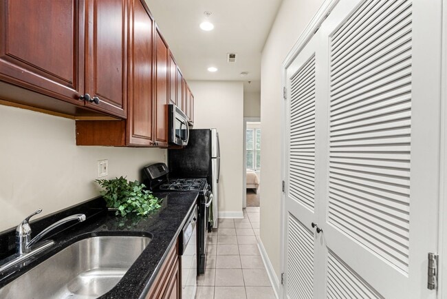 Foto del edificio - 1802 N 16th St