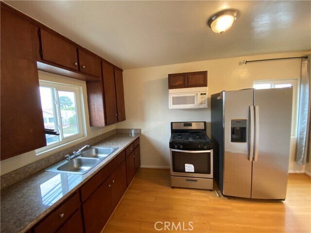 Foto del edificio - 7051 3rd Ave