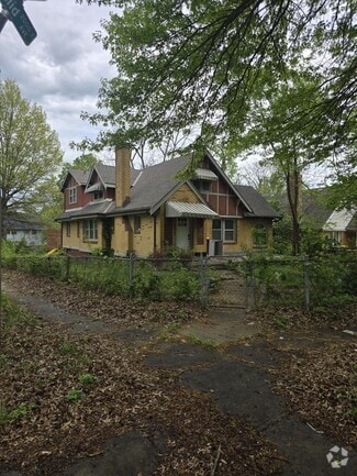 Building Photo - 5601 Euclid Ave