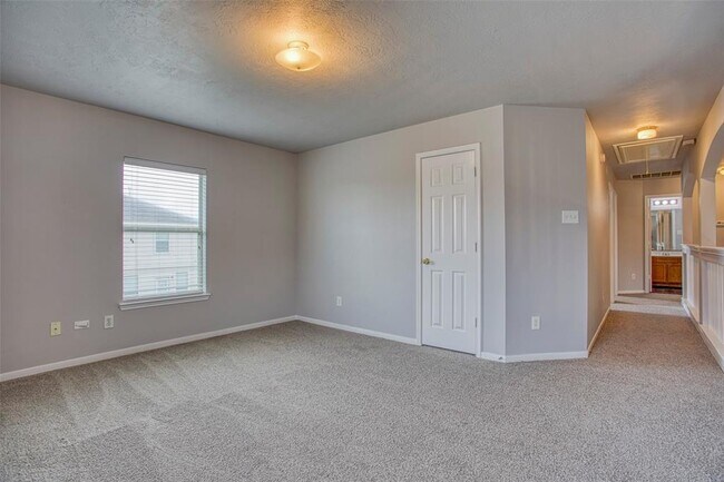 Building Photo - 25127 Florina Ranch Dr