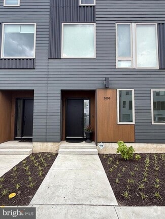 Building Photo - 3006 S Northbank Pl