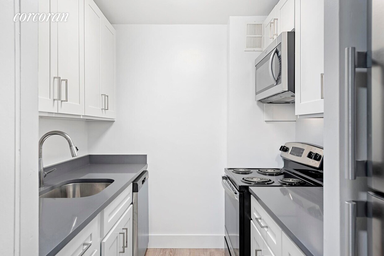 Foto principal - 708 Washington St
