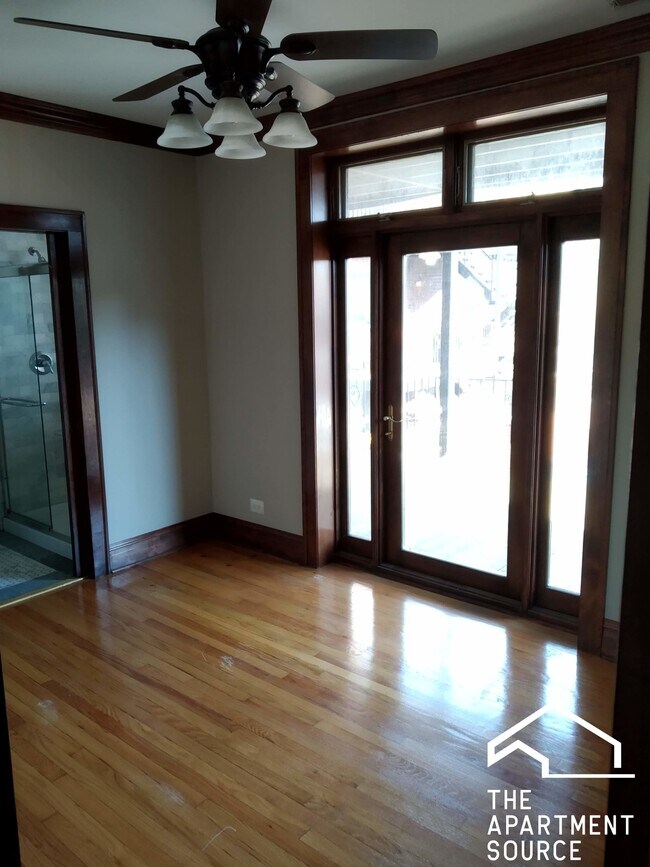 Foto del edificio - 2920 W Cullom Ave