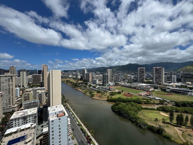 Foto del edificio - 445 Seaside Ave