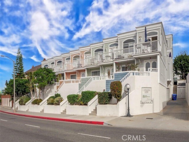 Foto del edificio - 320 N Catalina Ave