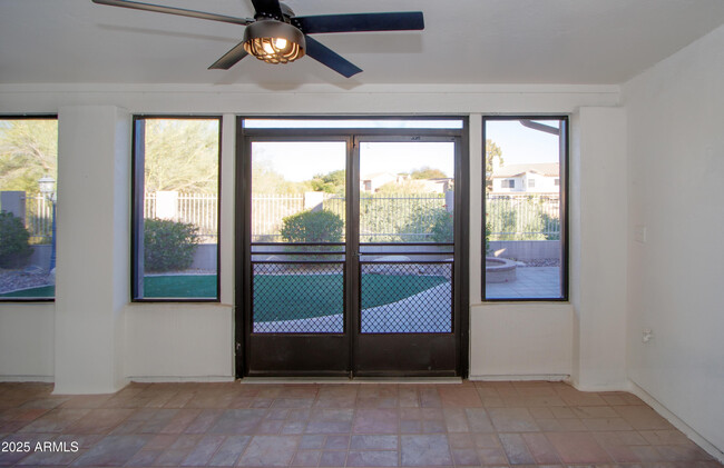 Building Photo - 11361 N 129th Way
