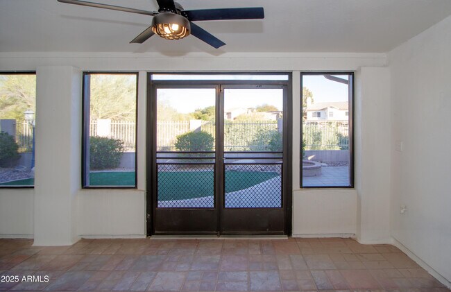 Foto del edificio - 11361 N 129th Way