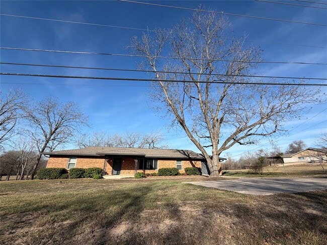 Foto del edificio - 9712 Springdale Rd