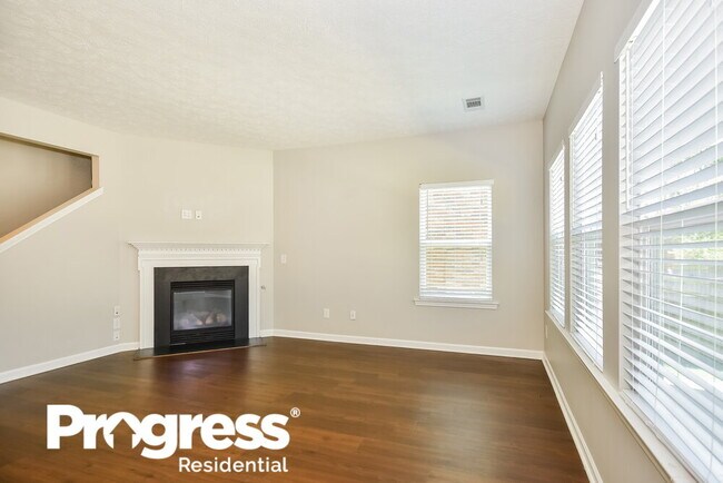 Building Photo - 1718 Hartford Ln