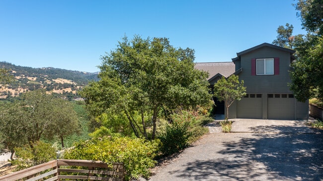 Building Photo - 27750 Asti Rd