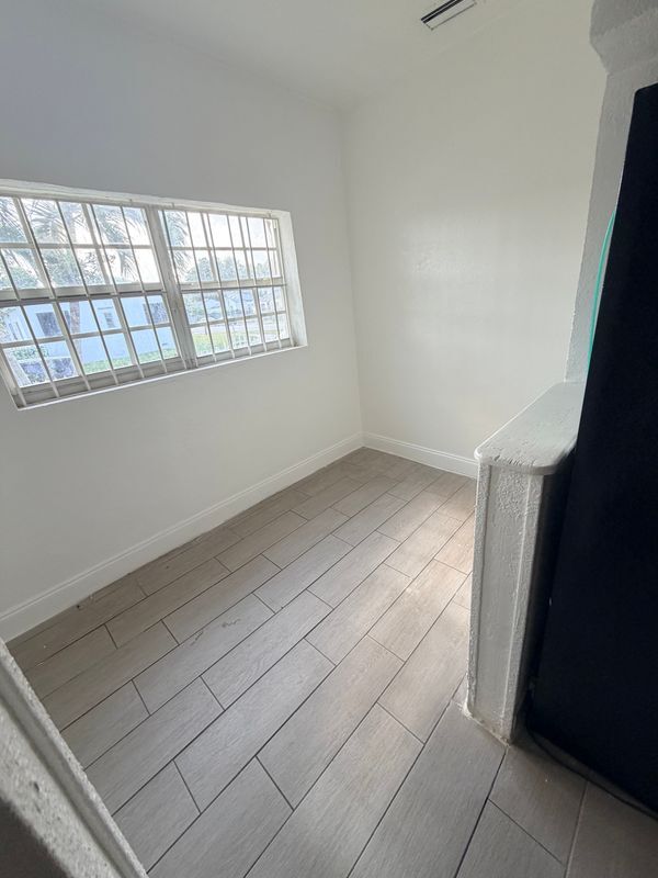 Foto del edificio - 786 NW 75th St