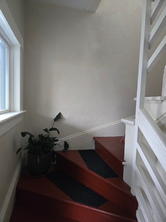 Foto del edificio - 6518 25th Ave NW