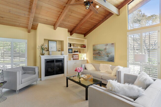 Building Photo - 45 Alta Mesa Cir