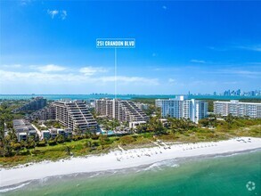 Building Photo - 251 Crandon Blvd