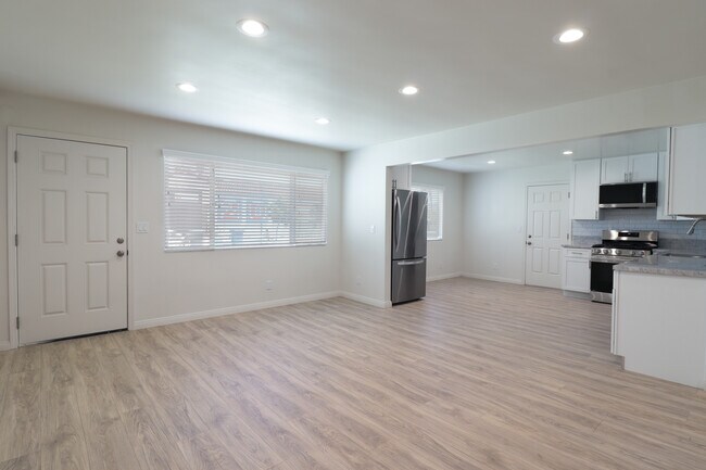 Living room/Kitchen/Dining area - 4540 Dozier St