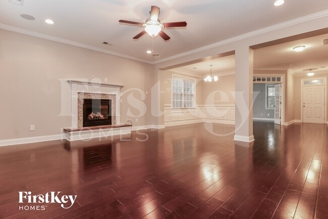 Building Photo - 373 Fox Ridge Ln