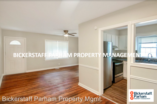 Foto del edificio - 2 br, 1 bath House - 2126 Avalon Rd.