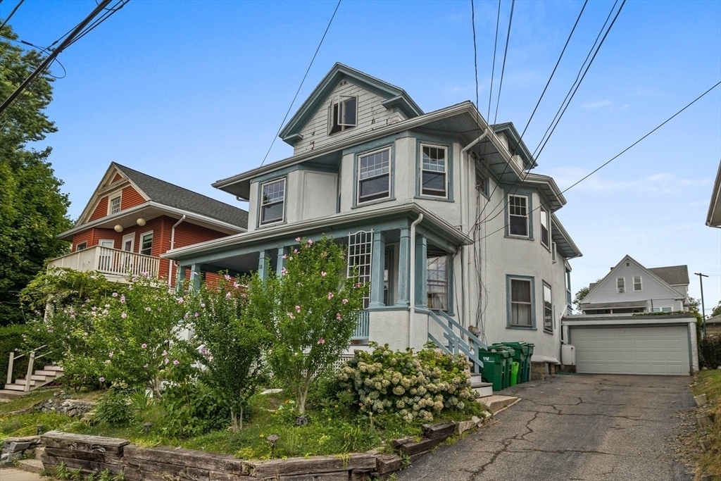 House, garden, driveway - 18 Quincy St