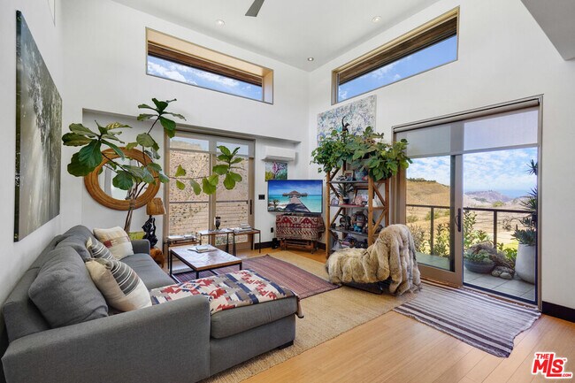 Foto del edificio - 5940 Murphy Way