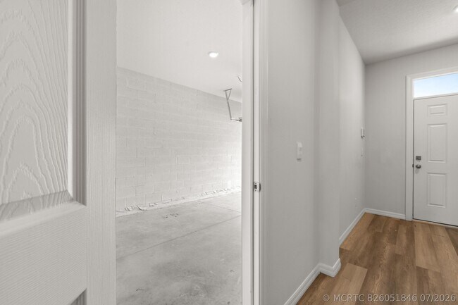 Building Photo - 12869 SW Forli Wy