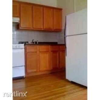 Primary Photo - 810 Dempster St
