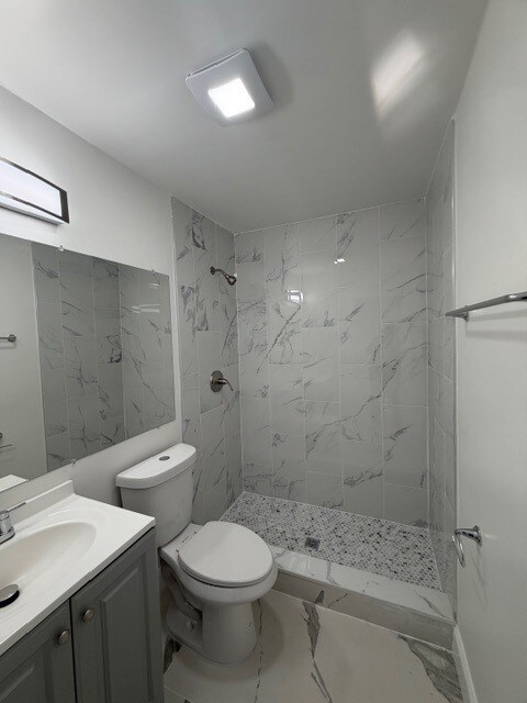 Foto del edificio - 909 N F St