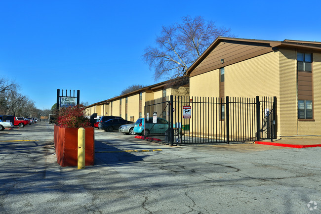 Building Photo - The Garden Apartments