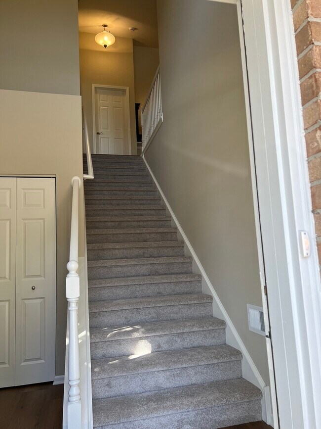 Foto del edificio - 4474 Timber Ridge Ct