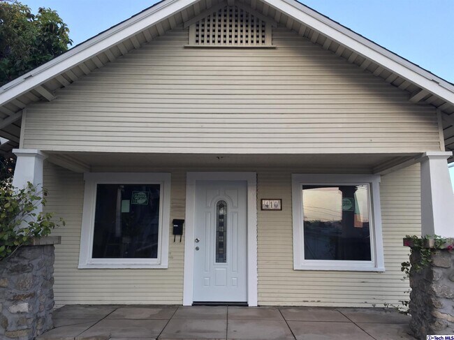 Building Photo - 410 N Adams St